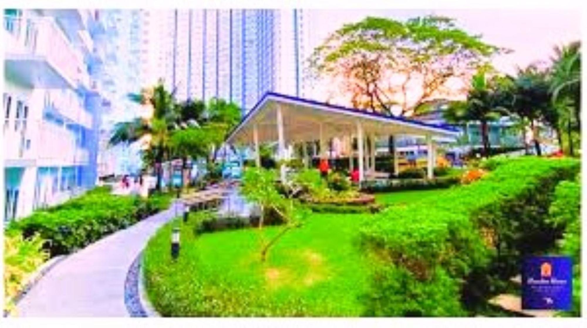 Deluxe Panoramic View Sm North Trinoma Solaire Qc Mla Hotel มะนิลา ภายนอก รูปภาพ